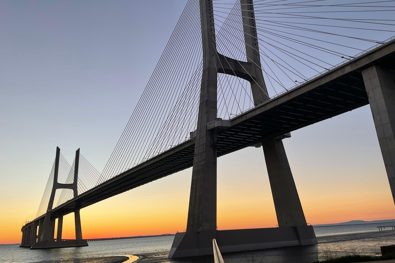 Sunset aboard a sailboat in Lisbon! Sunset aboard a sailing boat in Lisbon!