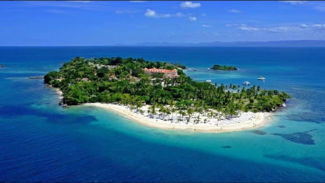 Punta Cana: El Limón Waterfall & Cayo Levantado Tour