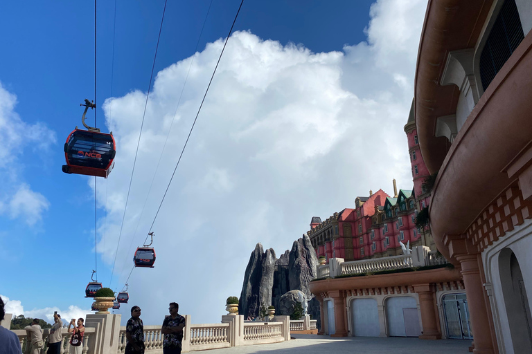 Bà Nà Hills: Highlights Tour with Guide and Cable Car Ride Group Tour to Bana hills with good English speaking guide