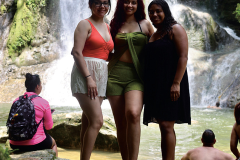 Puerto Rico: Cueva del Indio, Waterfalls, & Beach Tour