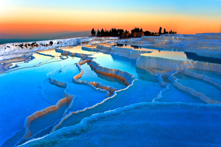 Alanya, Side, Antalya: Sunrise Balloon Tour in PamukkaleFrom Alanya: Sunrise Balloon Tour in Pamukkale with Lunch