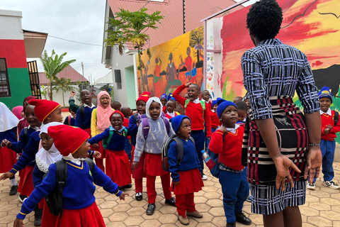 Arusha: Visita de beneficência à creche e à pré-escola SATINO