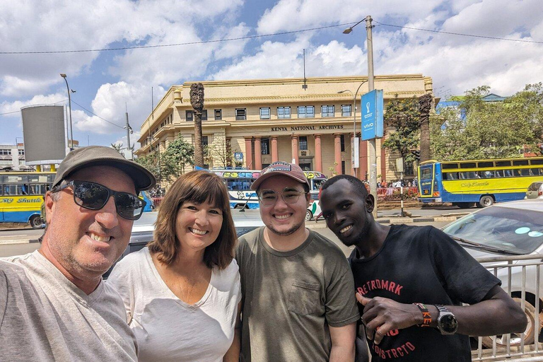 Nairobi Twilight Guided Walking Tour and Local Evening Life