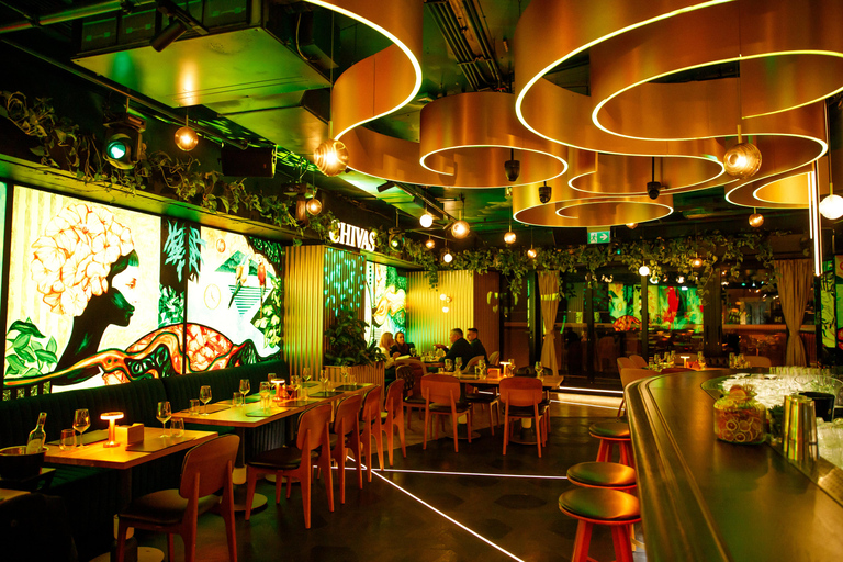 Naive: Cocktail and Food Pairing Experience