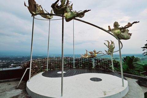 Yogyakarta: Instagrammable Cafes with Temple & Volcano View