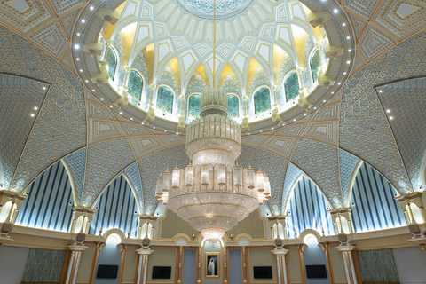 Abu Dhabi: Layover Sightseeing Tour with Airport Pickup
