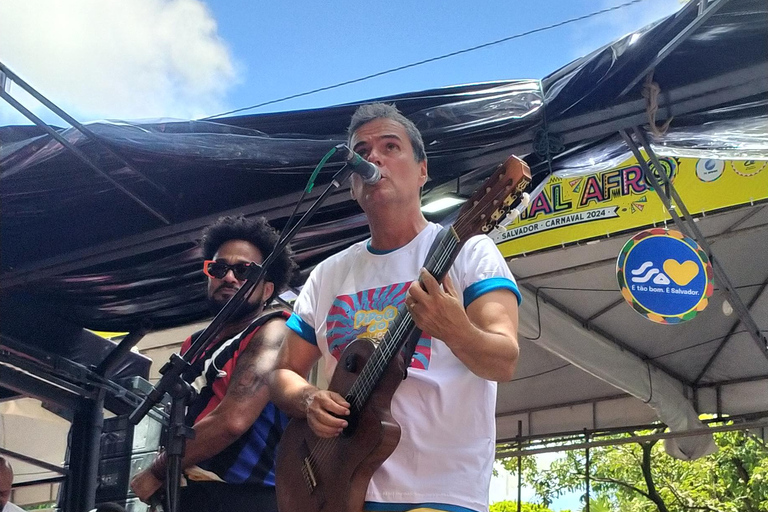 Salvador: Carnival in Salvador, party like a Bahian.