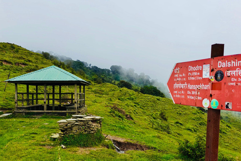 Nepal: Mundhum Trail Trekking in Nepal Ama Dablam Base Camp Trek