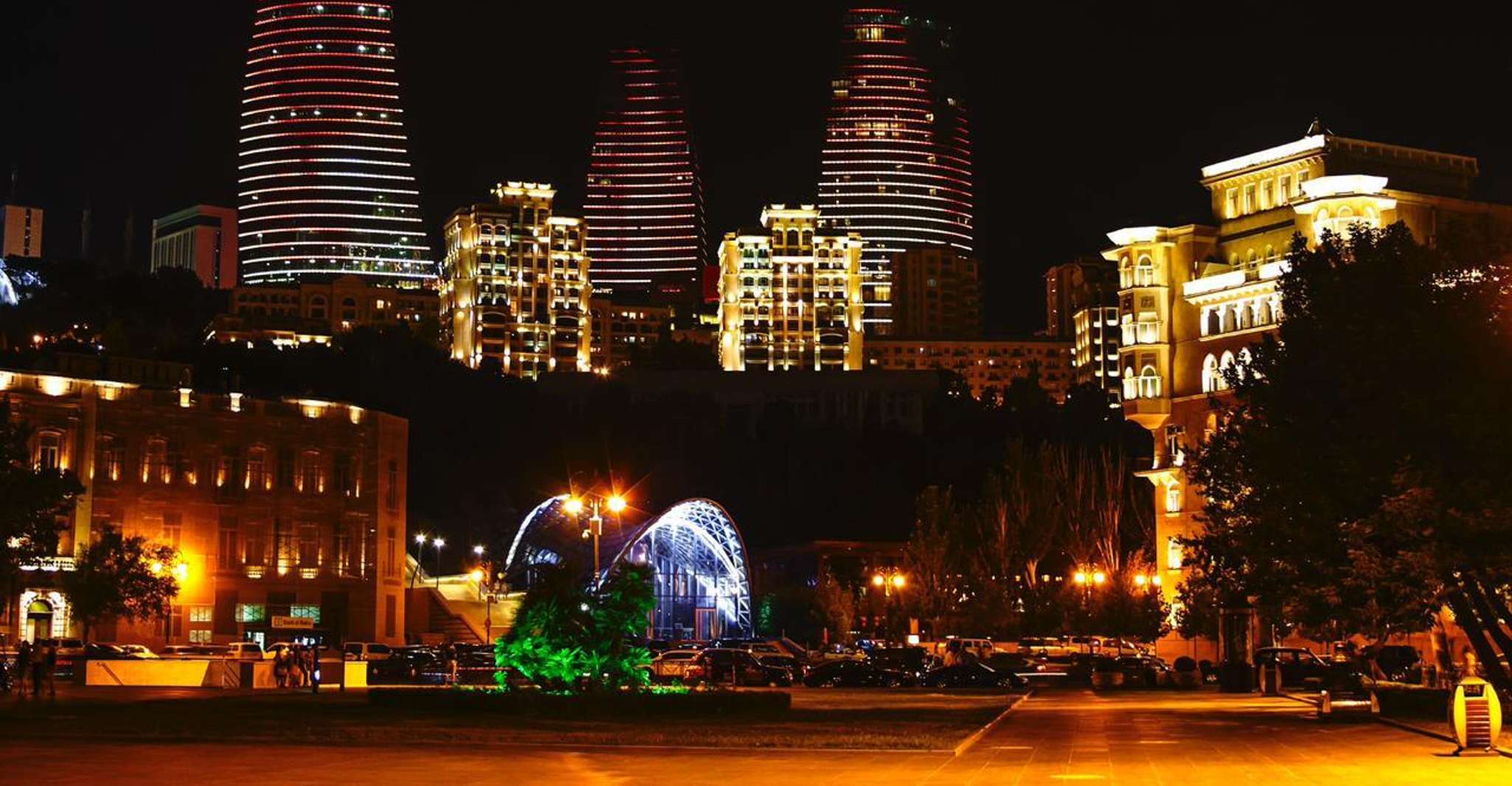 جولة في جميع أنحاء أذربيجان، وشاي بيكنيك، ودليل - Hizvo