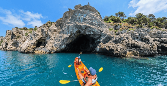 Amalfi Kayak-Snorkel to Pandora Cave Hidden Beach & Aperitif