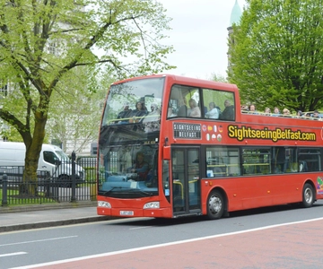 Belfast: Hop-On Hop-Off Belfast Open Top Bus Tour