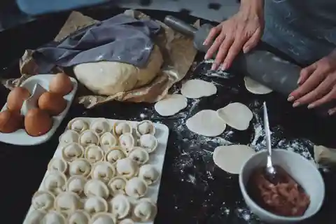 Meisterkurs für Khinkali und Pelmeni