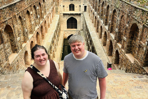 Delhi: Guided Shopping Tour Experience with Female Expert Exclusive Full-Day Shopping Tour with Female Expert Guide