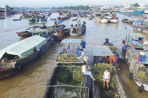 Visite à la journée du célèbre marché flottant de Cai Rang à Can Tho