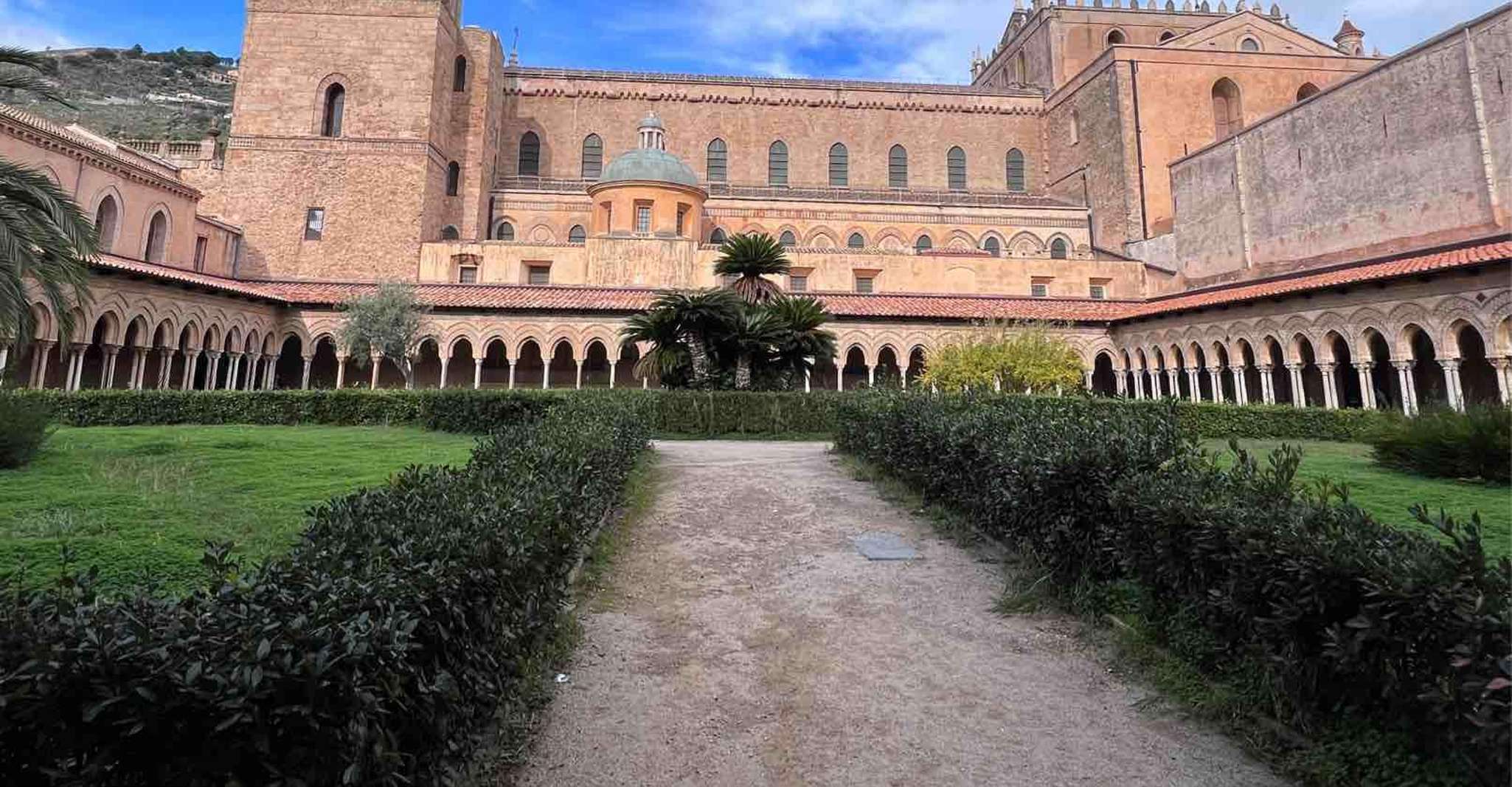 Catedral y claustro privado Monreale, visita al laboratorio de cerámica - Hizvo
