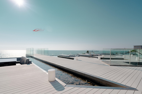 Pattaya : ISEA Sky &amp; The Jetty - Pacotes F&amp;B do Veranda Resort1 Pratos com 3 Bebidas Alcoólicas