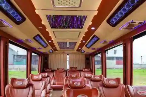 Sapa: Transfer to/from Ha Giang by Luxury Limousine