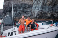 Tail de pescado, recorrido en bote de cueva en la costa norte - Housity