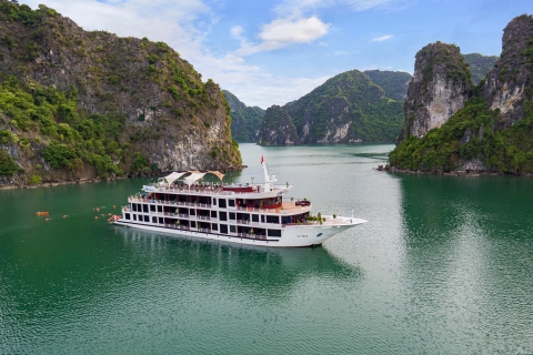 From Hanoi: 2-Day Cruise Trip with Private Balcony & Bathtub Without Shuttle Bus