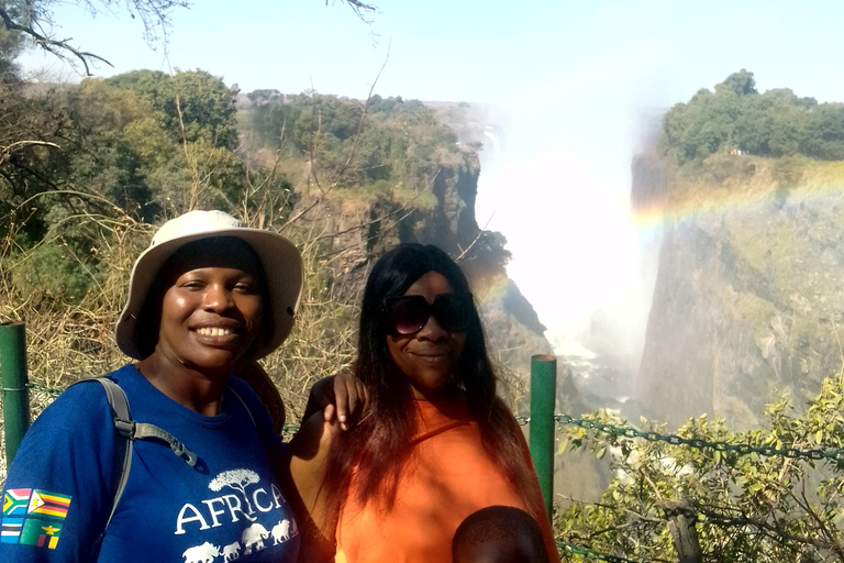Victoria Falls Tour:Guided Walk with Female Guide