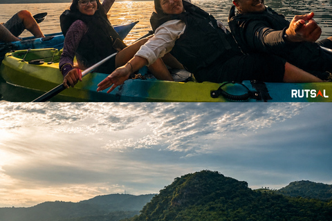 El Salvador: Poza Verde Parasailing & Kayak Tour