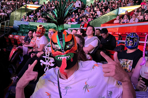 Vivez la Lucha Libre à Mexico depuis la première rangée VIP !Vivez la lutte libre à Mexico depuis la première rangée VIP !