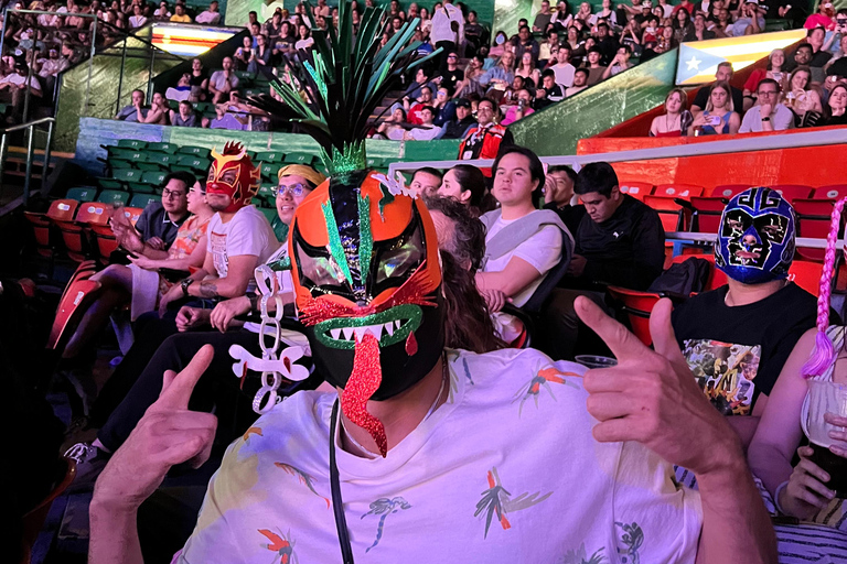 Vivez la Lucha Libre à Mexico depuis la première rangée VIP !Vivez la lutte libre à Mexico depuis la première rangée VIP !