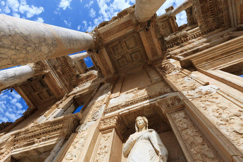 Marmaris: Ephesus Guided Day Trip with Lunch Tour without Entrance Ticket of Ephesus