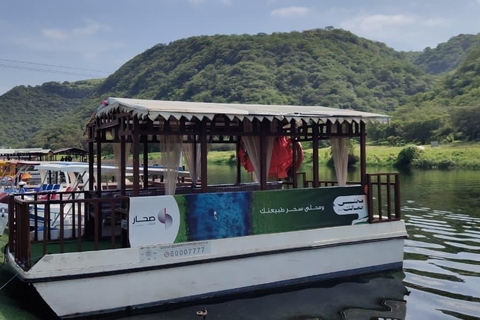 Salalah: Private 5-Day Dhofar Highlights Tour with Guide
