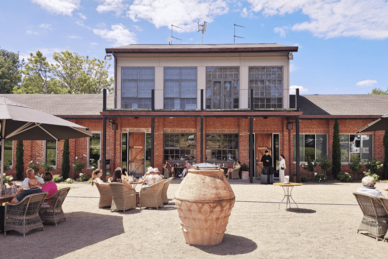 Melbourne: Mornington Peninsula Wine Tour with Lunch Melbourne Departure