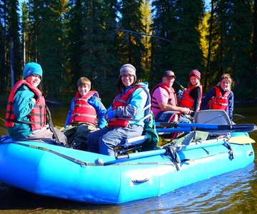 Fairbanks: Chena River Rafting Tour mit Abholung vom Hotel