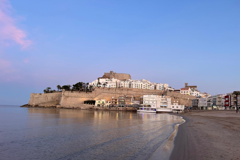 Valencia: Day Trip to Peñíscola. Castle, Old Town, and Game of Thrones Locations Tour Peñíscola from Valencia: Castle and Game of Thrones Locations | Small Group