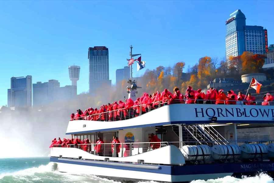 Toronto: Geführte Tagestour zu den Niagarafällen mit optionaler Schifffahrt. Foto: GetYourGuide