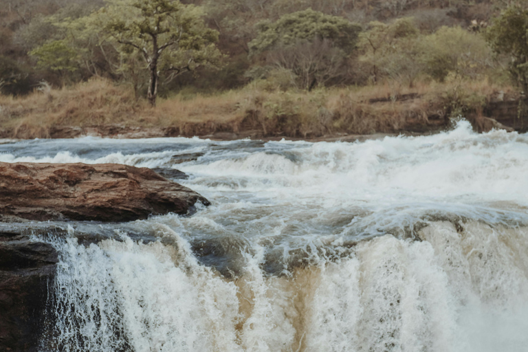 Livingstone: Mosi-oa-Tunya Park, Falls & Sunset Cruise