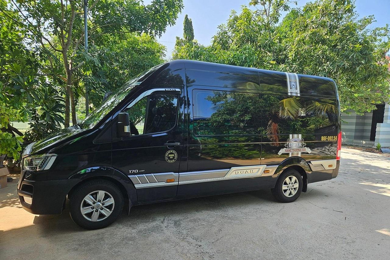 Ciudad de Ho Chi Minh o Aeropuerto a Mui Ne en Coche Privado