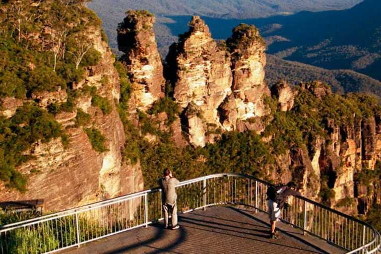 Sydney: Blue Mountains Half Day Scenic World & Lookout Tour Mandarin Speaking Guide: Half Day Scenic World & Lookout