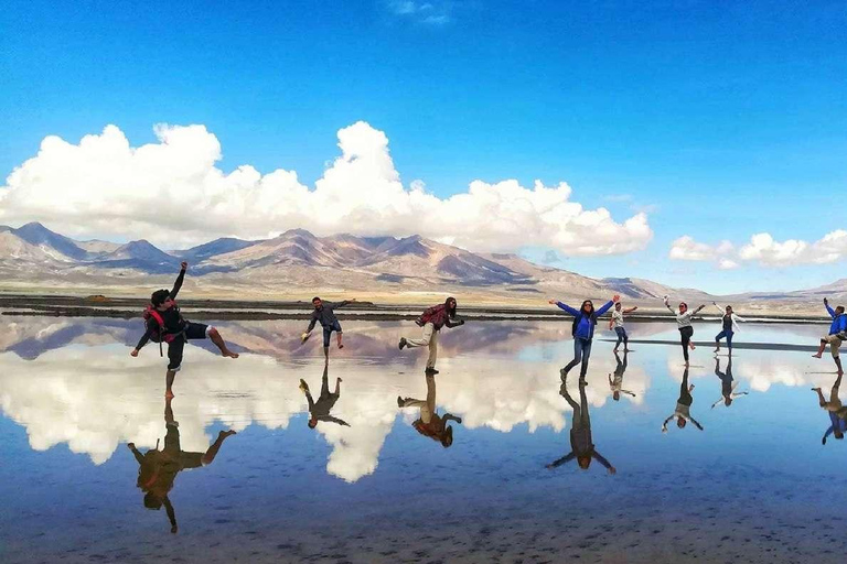 Tour to the Salinas de Arequipa lagoon