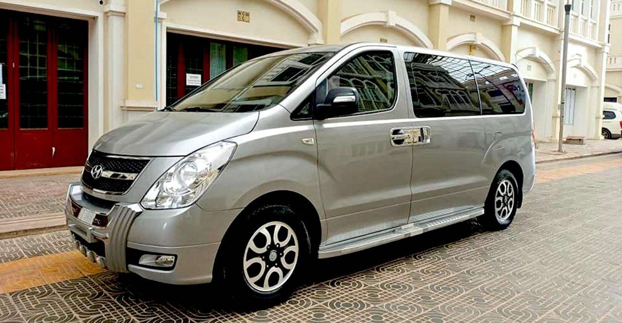 Taxi Siem cosecha a battambang privado - Housity