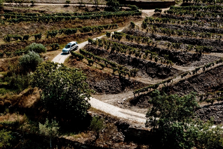 Porto: Private Jeep-Tour durch das Douro-Tal mit Mittagessen