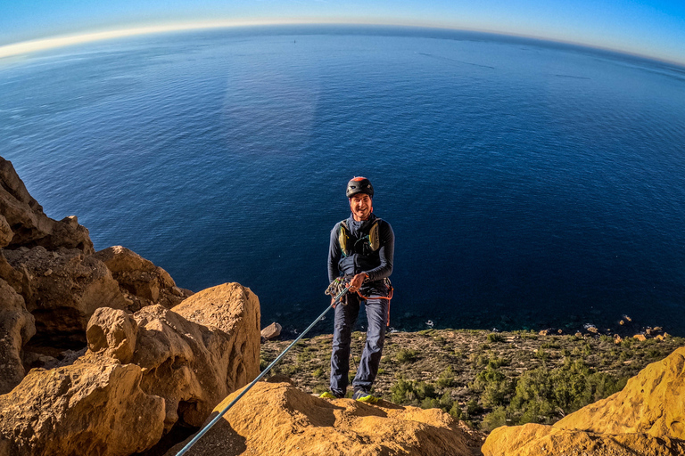 Session d&#039;escalade multi-pitch dans les Calanques près de MarseilleEscalade Multi-Pitch / Séance de découverte dans les Calanques