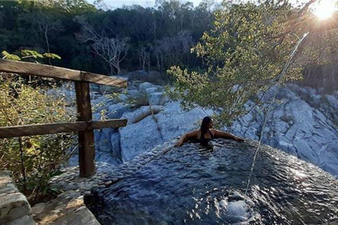Huatulco: Tour delle sorgenti termali del fiume Xadani con pranzo