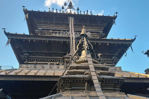 Kathmandu: 3-Day Luxury Tour with Hotel & Transfers