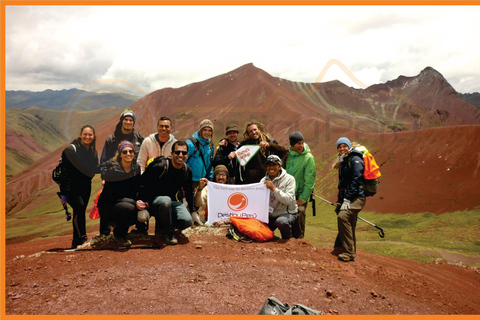 From Puno: Rainbow Mountain with Transport to Cusco From Puno: Rainbow Mountain with Transfer to Cusco