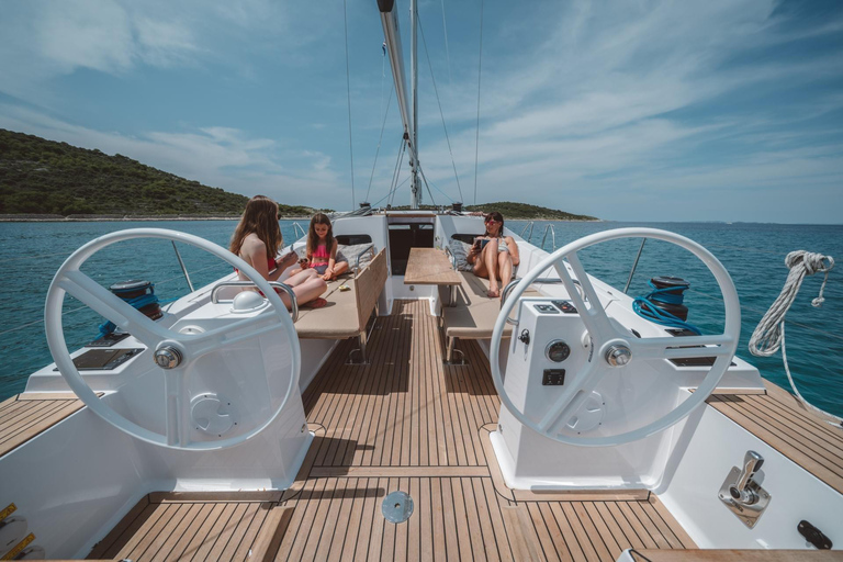 Malta: Full Day Private Charter on Sailing Yacht Mowgli