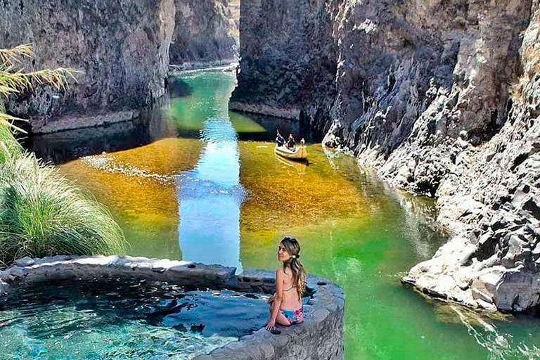 Ab Arequipa: Colca-Tal und Thermalbäder Kleingruppenreise