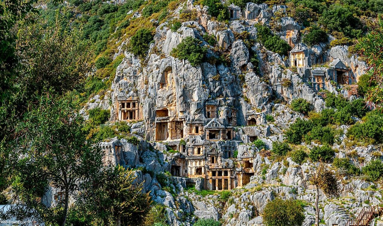 Antalya/Kemer: Luxus-Bootstour zur versunkenen Stadt Kekova mit Glasbodenboot