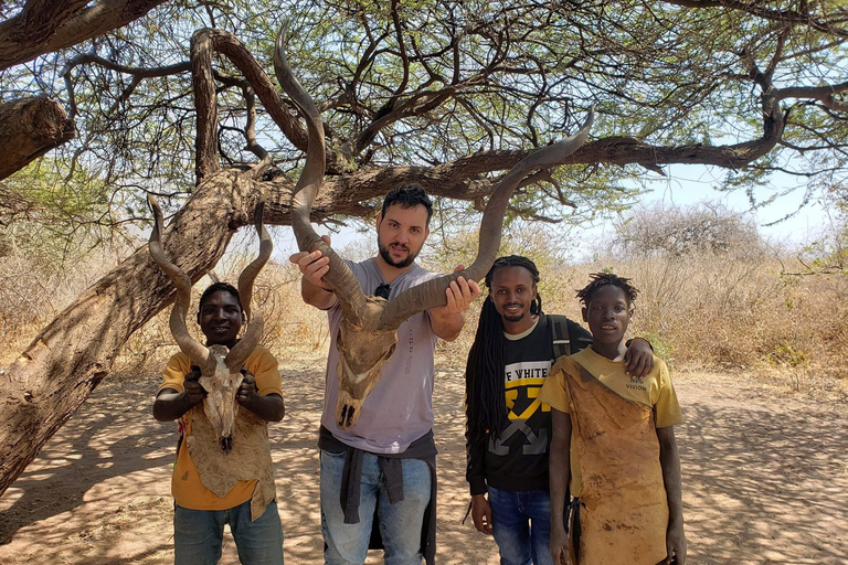 Arusha: tour de día completo a las tribus masái y hadzabe.Excursión de día completo a las tribus Hadzabe y Datoga