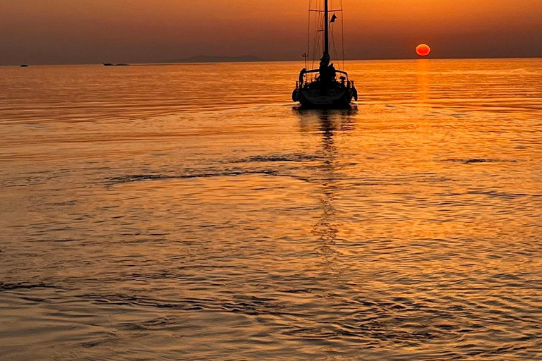 MYKONOS SOUTH OR WEST COAST EVENING SEMI PRIVATE CRUISE