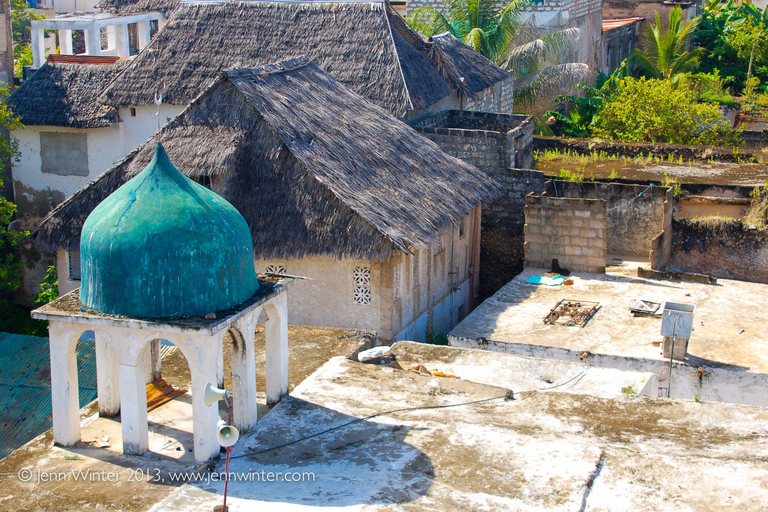 Lamu Island Escape: Dhow Cruise & Swahili Heritage Tour