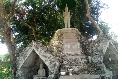 Phnom Penh: Udong Hill, Long Vek, und Phnom Reap Tagestour